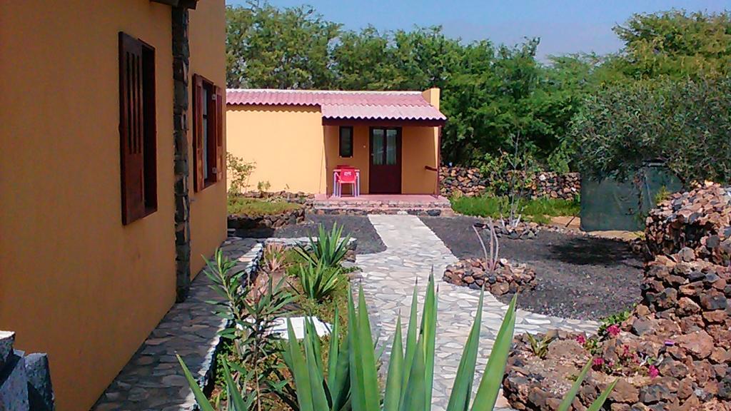 Coin De Paradis,Pavillon Doucimar Porto Novo  Exterior photo