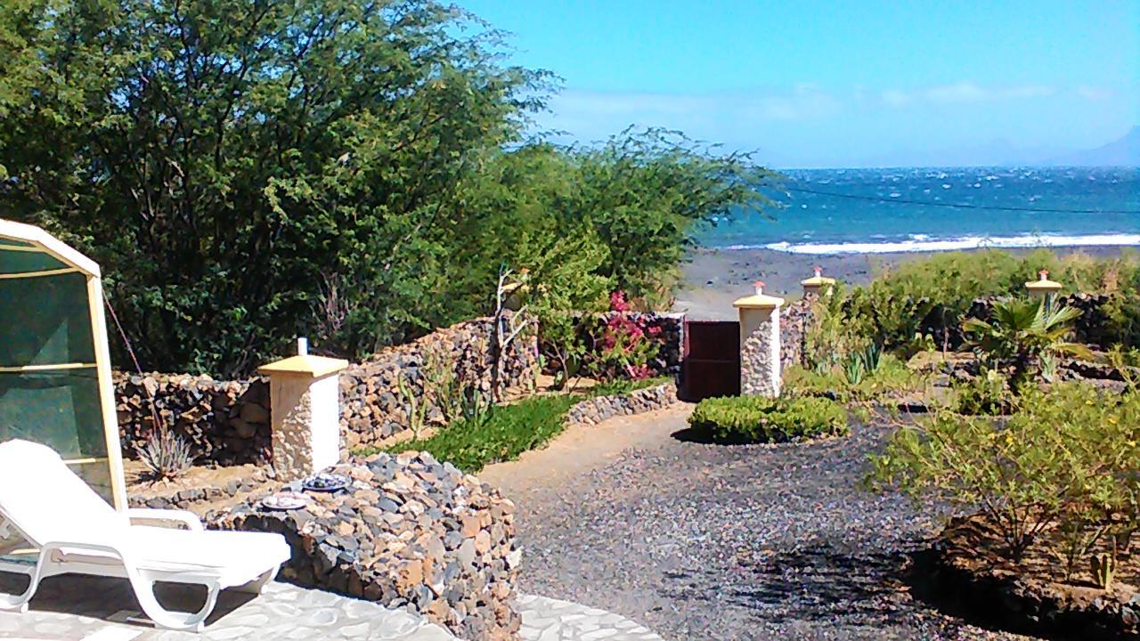 Coin De Paradis,Pavillon Doucimar Porto Novo  Exterior photo